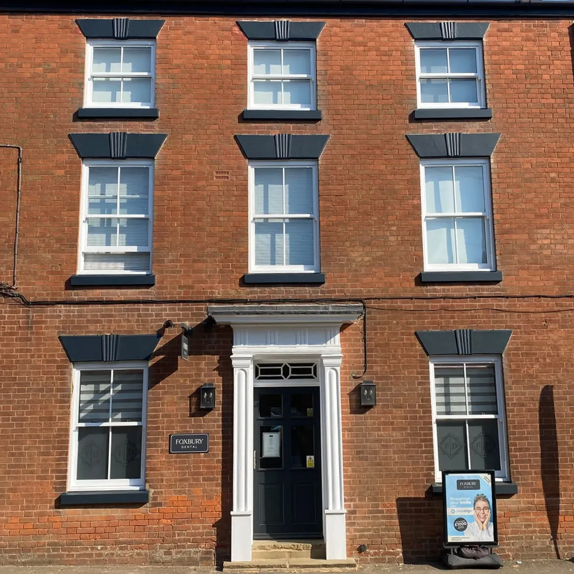 Weatherproofing and Kerb Appeal: Choosing Long-Lasting Exterior Coatings — image 2